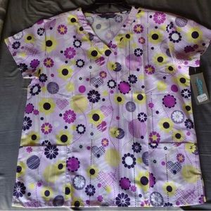 Nurse scrub tops